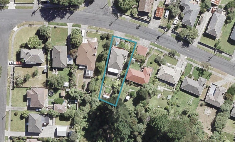 42 Hay Street, Naenae, Lower Hutt - Carousel 1