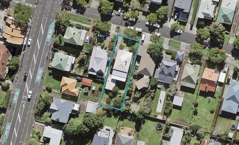 86 Paice Avenue, Sandringham, Auckland - Carousel 1