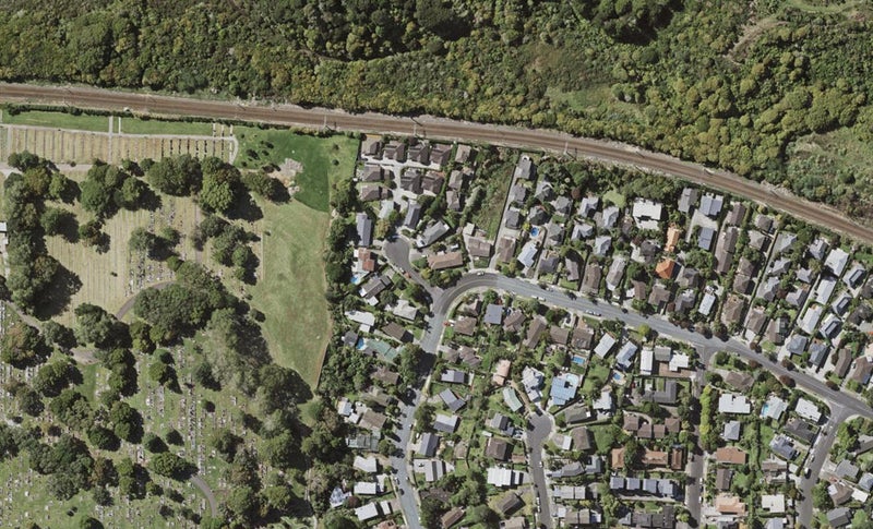 1A Tipene Place, Meadowbank, Auckland - Carousel 1