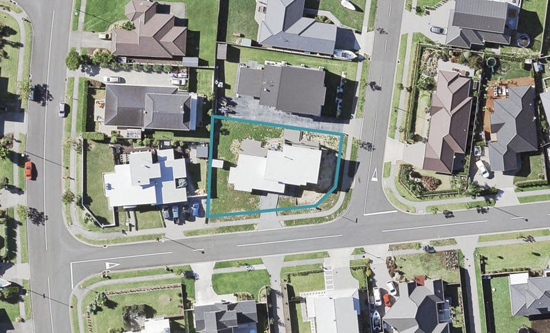 4 Reliance Crescent, Beachlands, Auckland - Carousel 1