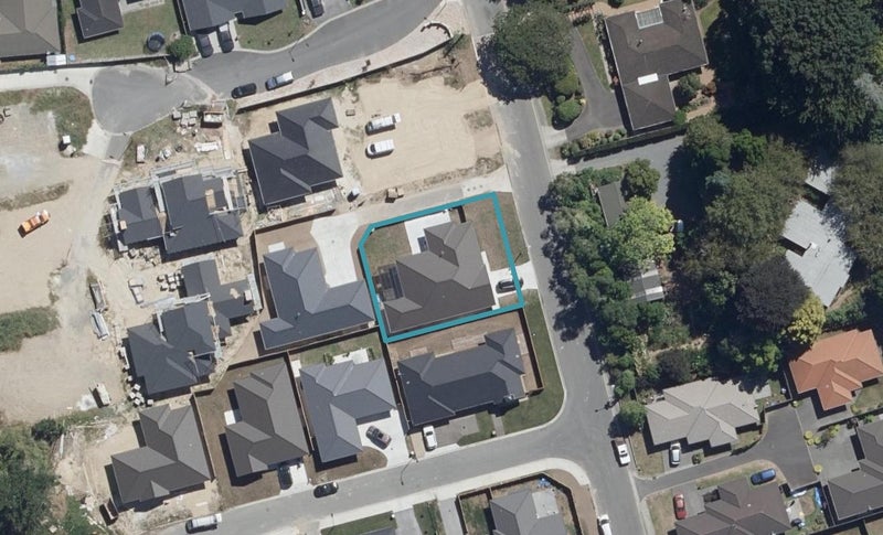 18 Sexton Road, Huntington, Hamilton - Carousel 1