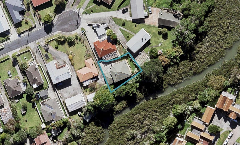 19A Kuaka Place, New Lynn, Auckland - Carousel 1