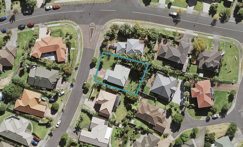 4 Lorikeet Place, Unsworth Heights, Auckland - Carousel 1