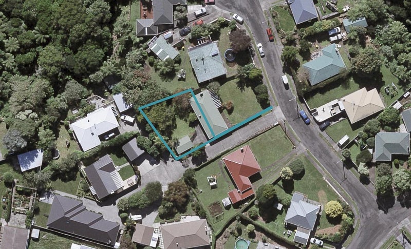 3E Wheeler Place, Upper Vogeltown, New Plymouth - Carousel 1