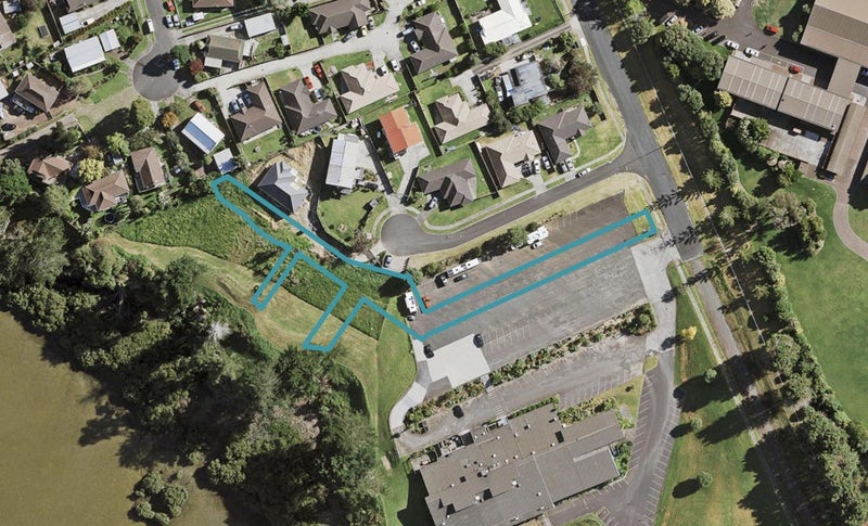 44 Ramwall Place, Weymouth, Auckland - Carousel 1