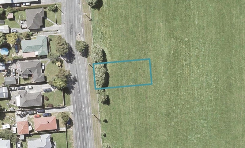 90 Moohan Street, Wainuiomata, Lower Hutt - Carousel 1