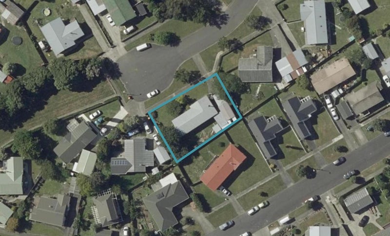 9 Ashton Place, Highbury, Palmerston North - Carousel 1