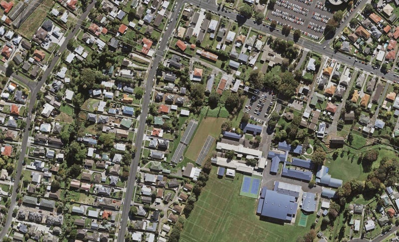 83 Te Ara Wai, Māngere East, Auckland - Carousel 1