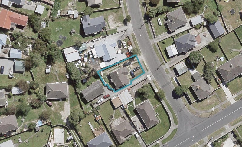 3 Compton Crescent, Taita, Lower Hutt - Carousel 1