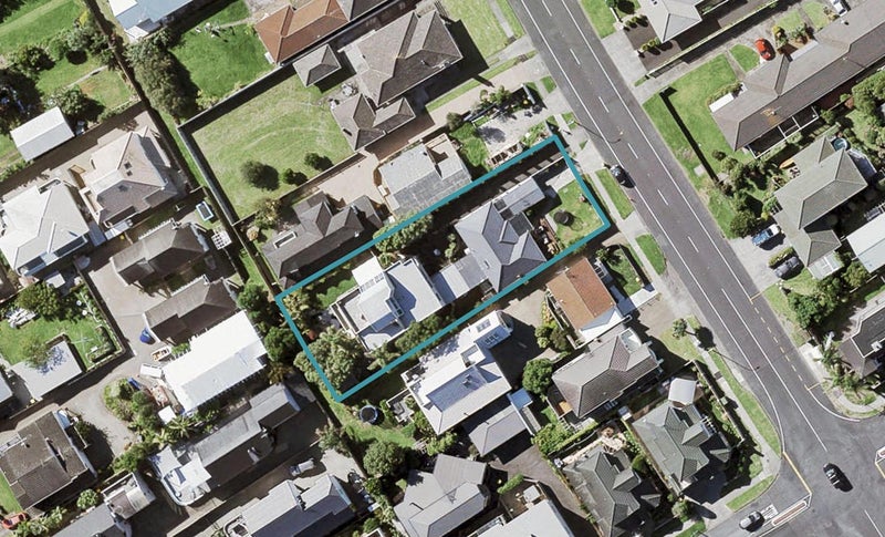 1/35 Hattaway Avenue, Bucklands Beach, Auckland - Carousel 1