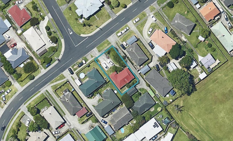 23A Cook Street, Gate Pa, Tauranga - Carousel 1