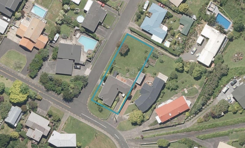 77 Mount View Road, Bastia Hill, Whanganui - Carousel 1