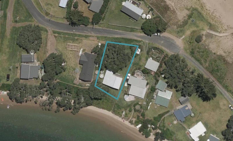 16 Te Whangai Head Road, Pataua North, Parua Bay - Carousel 1