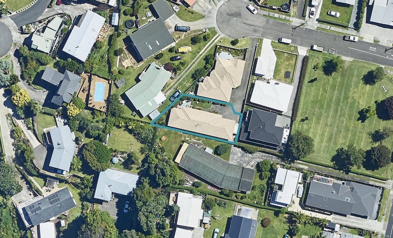 7 Bennett Street, Otumoetai, Tauranga - Carousel 1