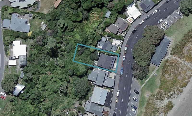 205 Marine Parade, Seatoun, Wellington - Carousel 1