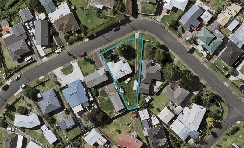 59 Clayton Avenue, Otara, Auckland - Carousel 1