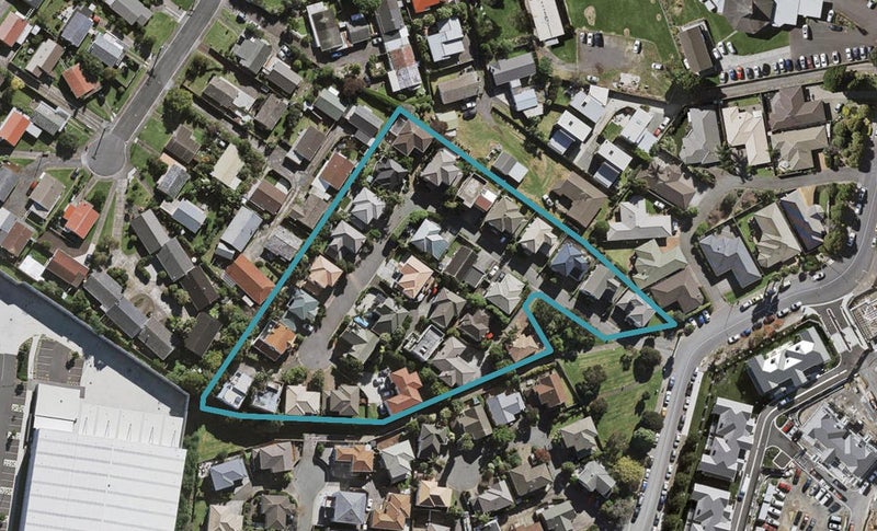 8/11 Harrison Road, Mount Wellington, Auckland - Carousel 1