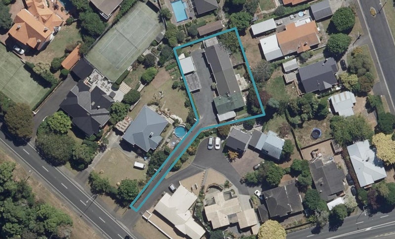 400C River Road, Fairfield, Hamilton - Carousel 1
