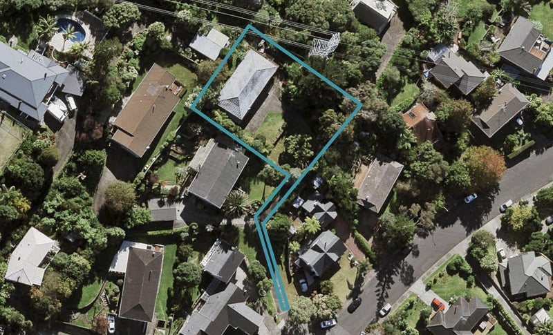 2/23 Stephen Lysnar Place, Hillsborough, Auckland - Carousel 1