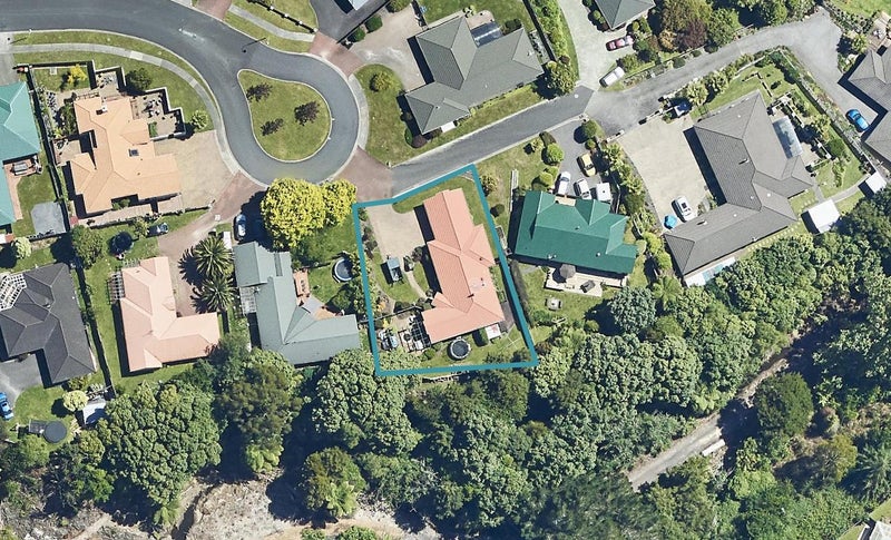 21 Edward Payton Grove, Pukehangi, Rotorua - Carousel 1