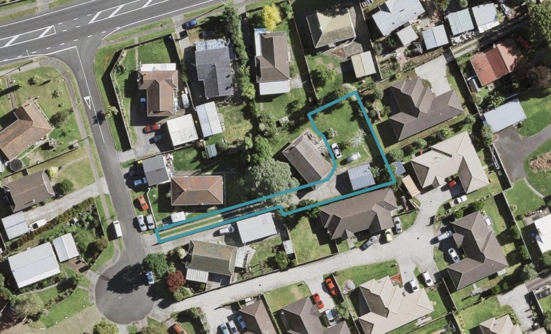 6A Cade Place, Weymouth, Auckland - Carousel 1