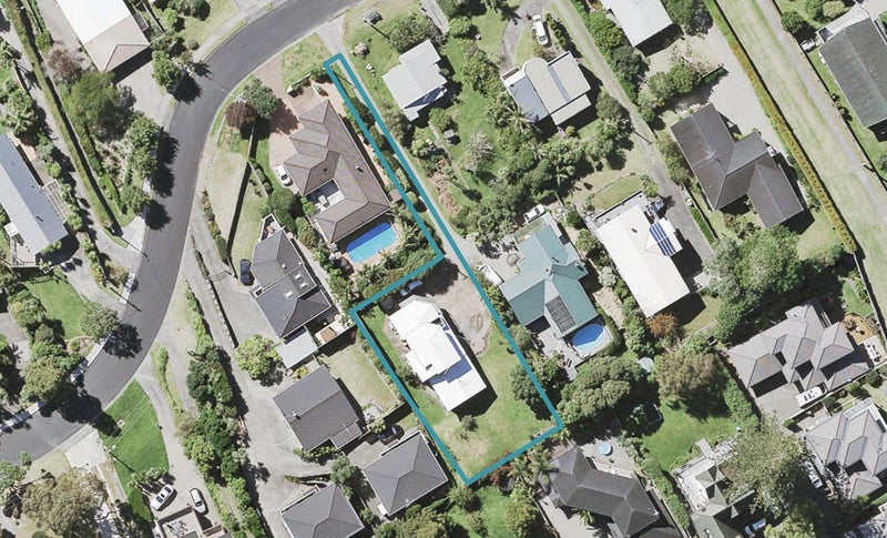 16A Newhaven Terrace, Mairangi Bay, Auckland - Carousel 1