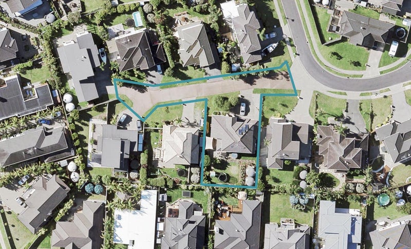 15 Harbourside Court, Beachlands, Auckland - Carousel 1