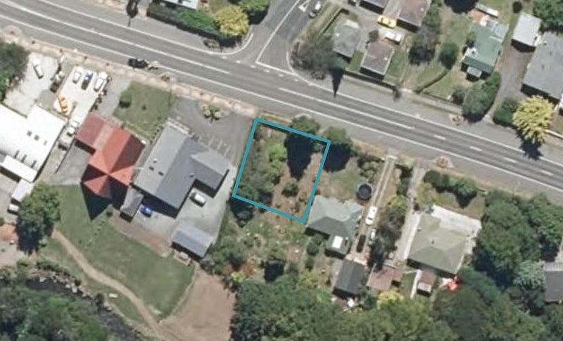 94 Clyde St (State Highway, 49), OHAKUNE - Carousel 1