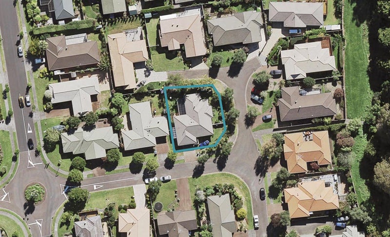 6 Amherst Place, Albany, Auckland - Carousel 1