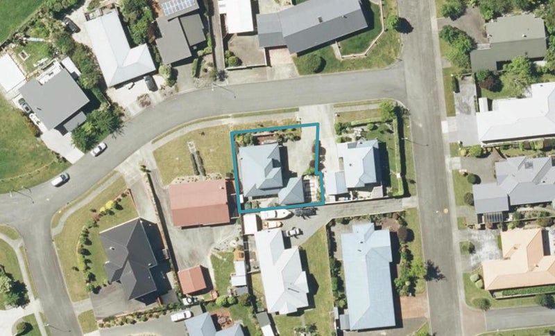 2 Rohe Drive, Waikawa, Picton - Carousel 1
