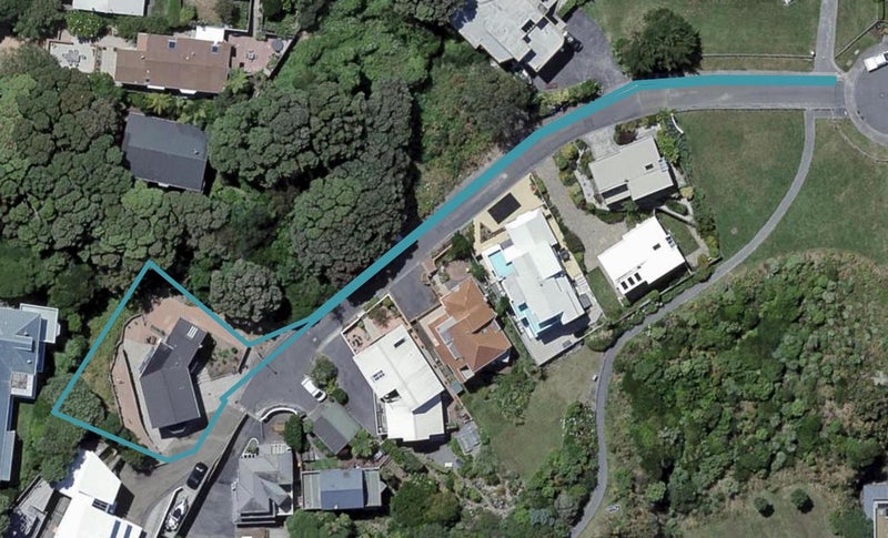 32 Treasure Grove, Hataitai, Wellington - Carousel 1