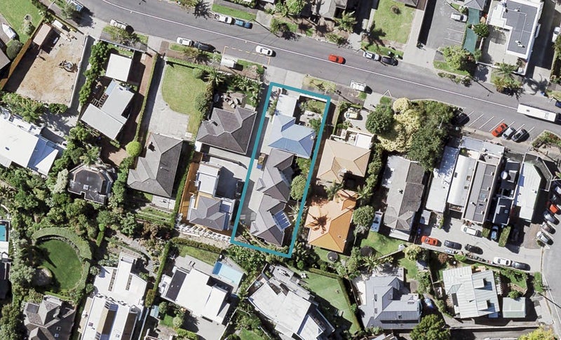 21 Melanesia Road, Kohimarama, Auckland - Carousel 1