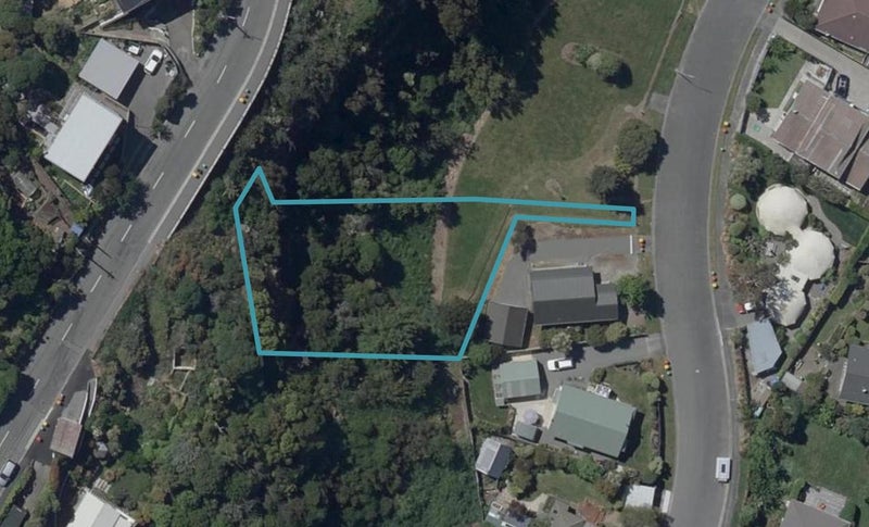20 Aratoro Place, Mount Pleasant, Christchurch - Carousel 1