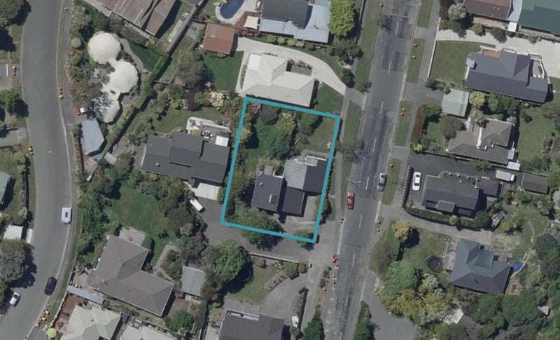 2/12 Soleares Avenue, Mount Pleasant, Christchurch - Carousel 1