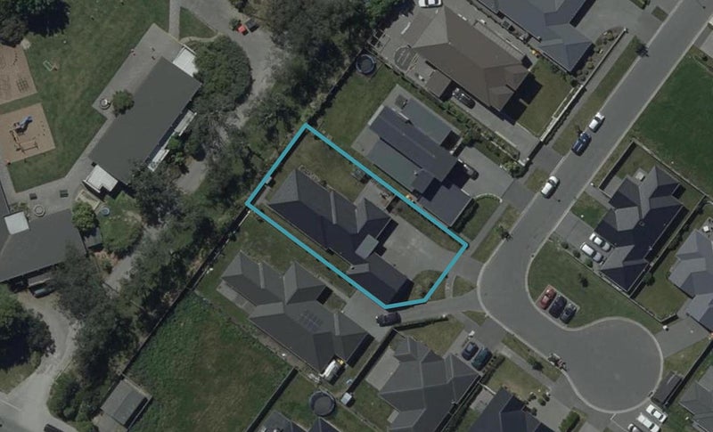 14 Malachy Grove, Aidanfield, Christchurch - Carousel 1