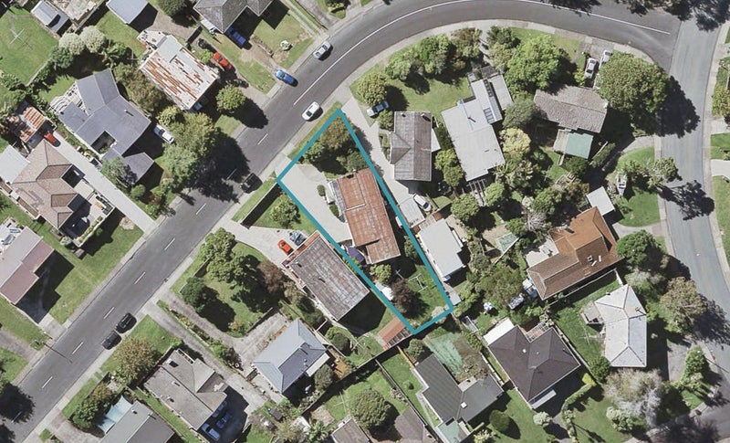 83 Angelo Avenue, Howick, Auckland - Carousel 1
