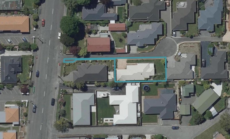2 Piper Lane, Beckenham, Christchurch - Carousel 1