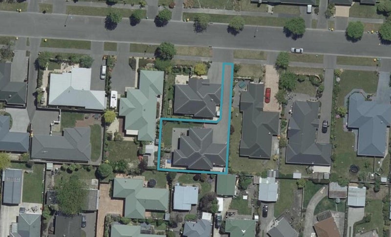 43 Coolspring Way, Redwood, Christchurch - Carousel 1