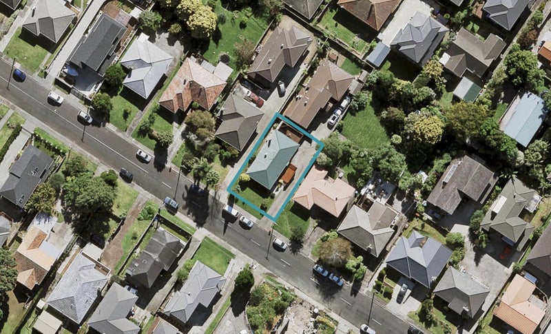 23A Littlejohn Street, Hillsborough, Auckland - Carousel 1