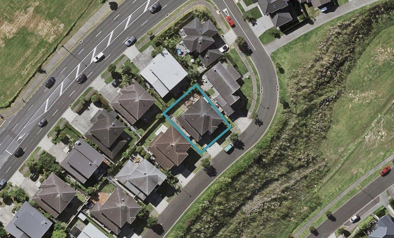 5 Magma Crescent, Stonefields, Auckland - Carousel 1