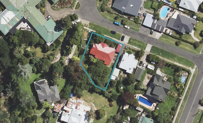 6 Coleman Road, Inner Kaiti, Gisborne - Carousel 1