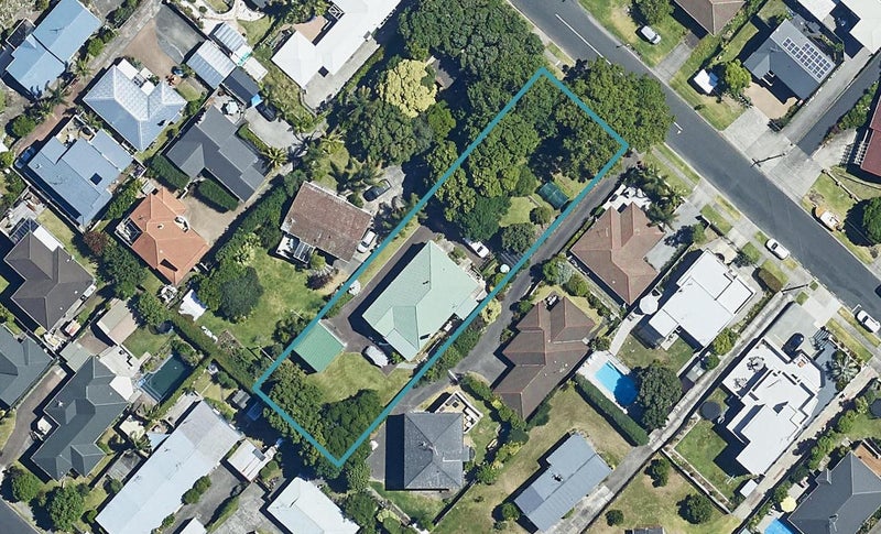 212 VALLEY ROAD, Mount Maunganui, Tauranga - Carousel 1