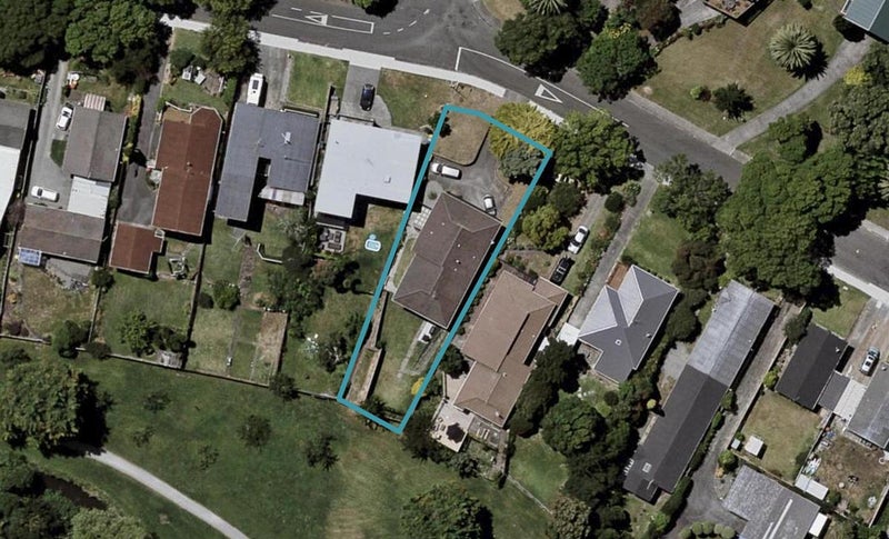 41 Tui Road, Raumati Beach, Paraparaumu - Carousel 1