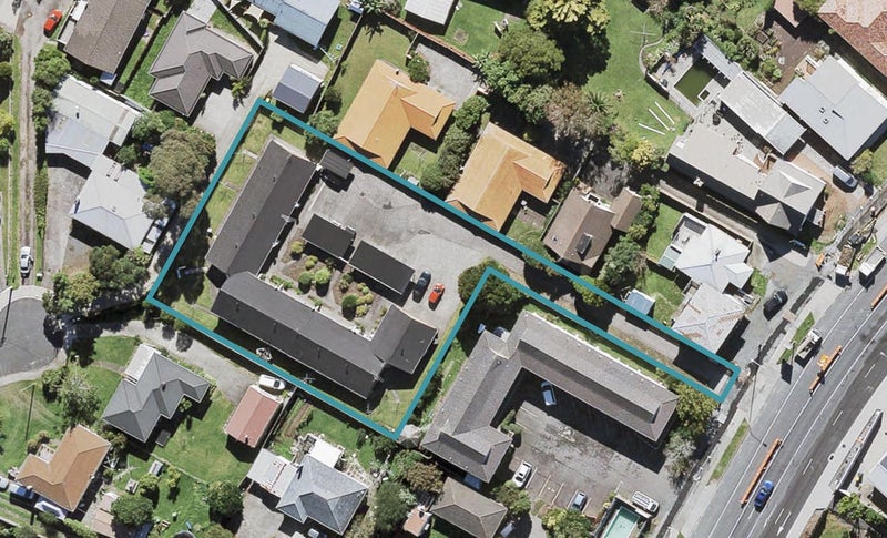 5/318 Te Atatu Road, Te Atatu South, Auckland - Carousel 1