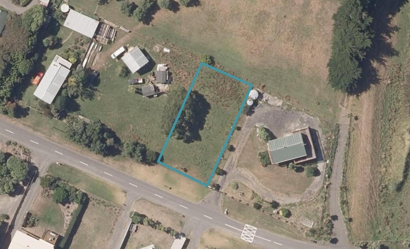 1916 Parewanui Road, Parewanui, Tangimoana - Carousel 1