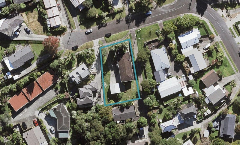 2/28 Windy Ridge Road, Glenfield, Auckland - Carousel 1