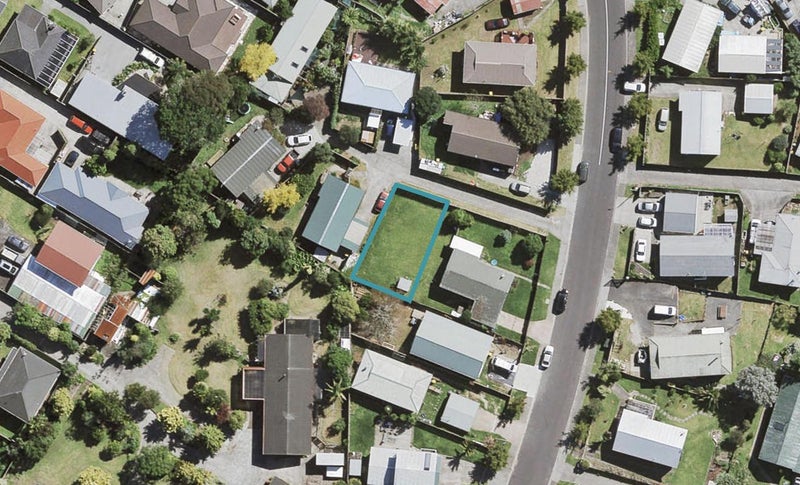 15C Riserra Drive, Ranui, Auckland - Carousel 1