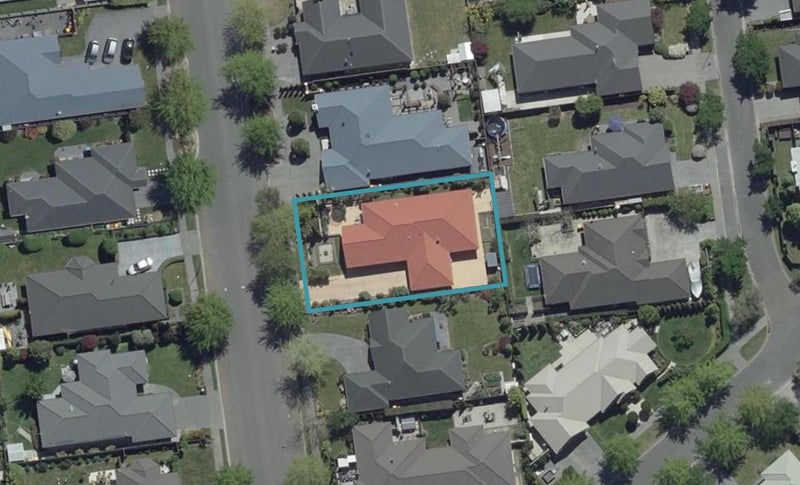 82 Northwood Boulevard, Northwood, Christchurch - Carousel 1