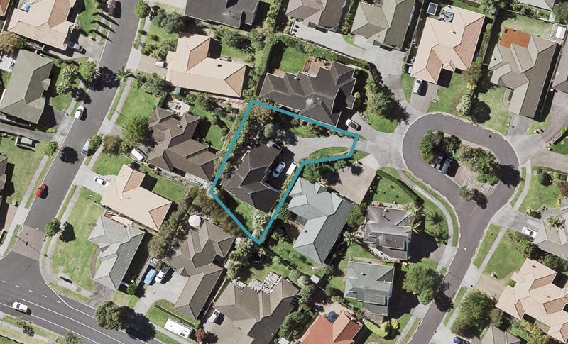 8 Carniew Place, Dannemora, Auckland - Carousel 1