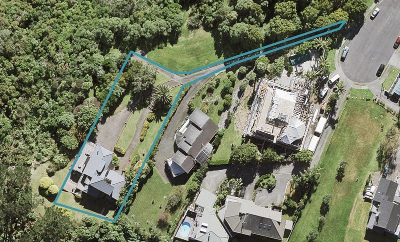 31 Sylvania Crescent, Lynfield, Auckland - Carousel 1
